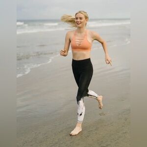 ZYIA Watercolor Ombré Summit Hi-rise  Leggings
Sz 16-18 NWT